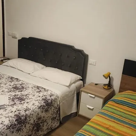 Porta Santi فندق مبيت وإفطار 3*