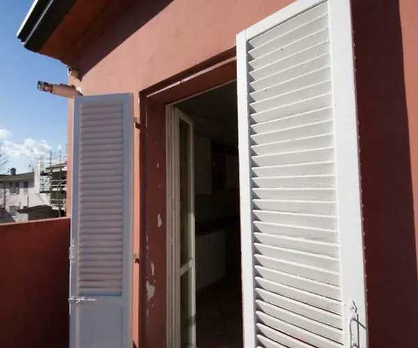 فندق مبيت وإفطار Porta Santi 3*