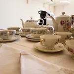 Porta Santi Bed & Breakfast 3*