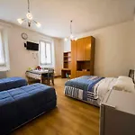 Porta Santi Bed & Breakfast 3*
