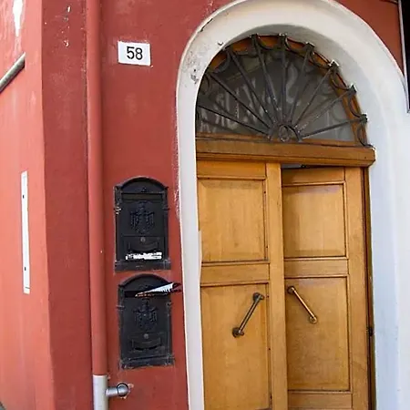 Porta Santi