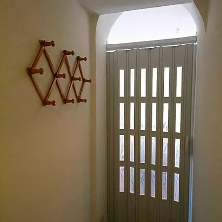 Porta Santi לינה וארוחת בוקר 3*